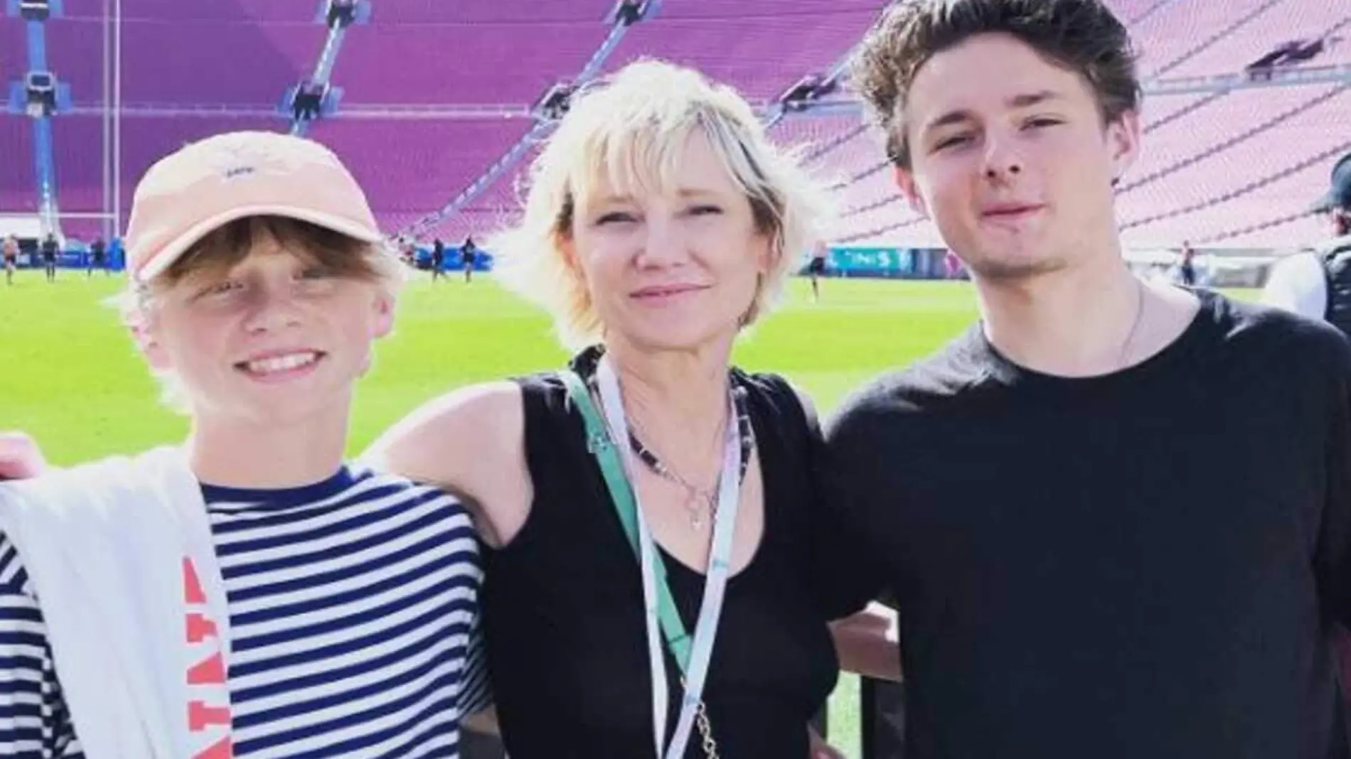 Anne Heche con sus hijos